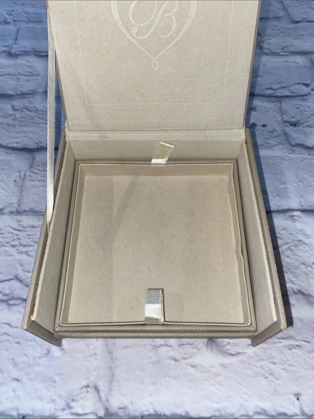 Brighton Follow Your Heart Two Tier Small Faux Leather Jewelry Box